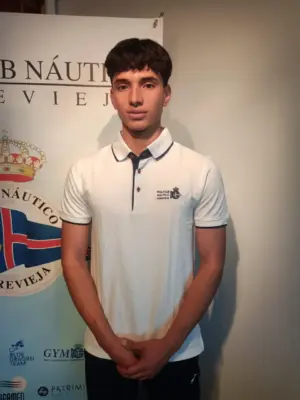Polo blanco club hombre