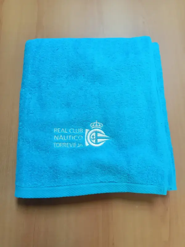 Toalla azul celeste RCNT